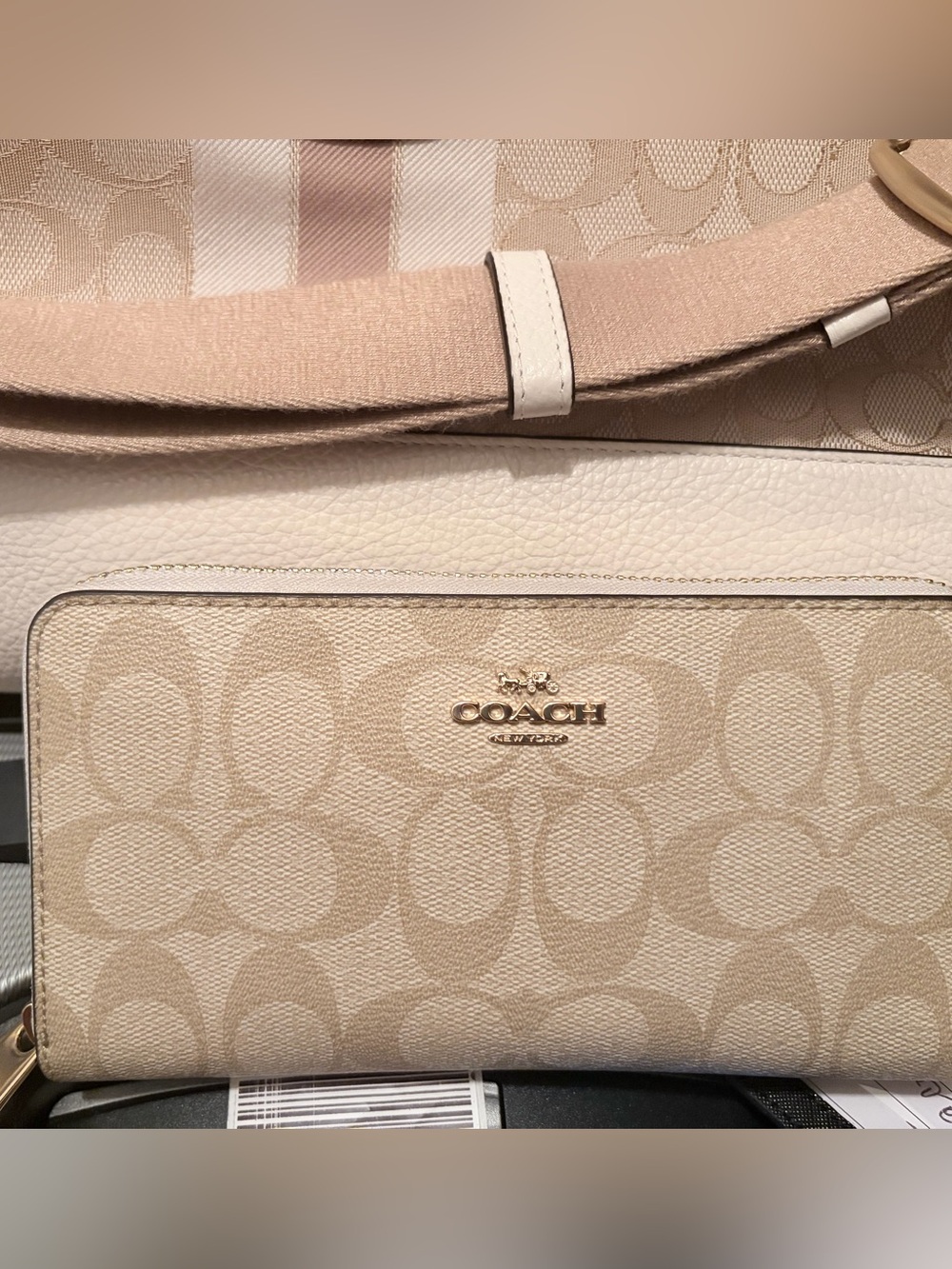 Coach Wallet in Beige and Cream